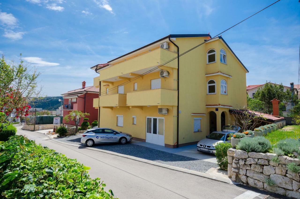 Apartments Mirjana Lopar Exterior photo
